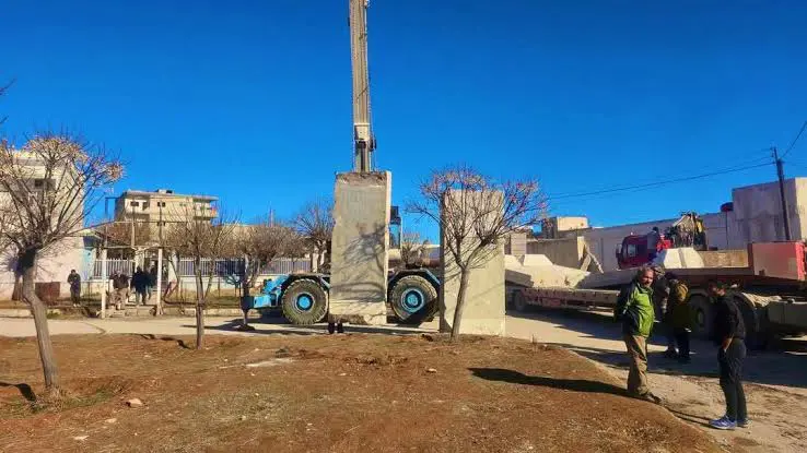 ABD, Kobani'de yeni askeri üs kurmaya başladı