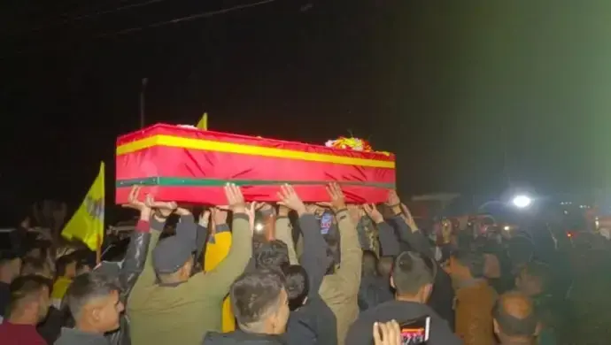 Cenazeyê Bavê Teyar gihîst bajarê Qamislê