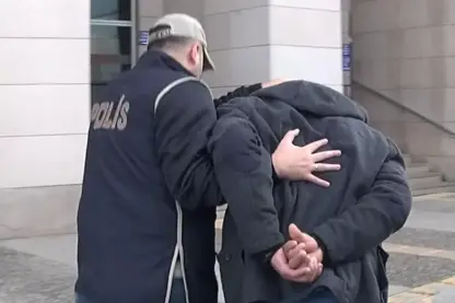 Li 32 bajarên Tirkiyeyê operasyonên li dijî DAIŞê: 170 kes hatin binçavkirin 