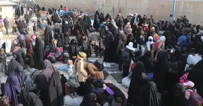 240 خێزانی عێراقی کەمپی هۆڵ بەجێدەهێڵن