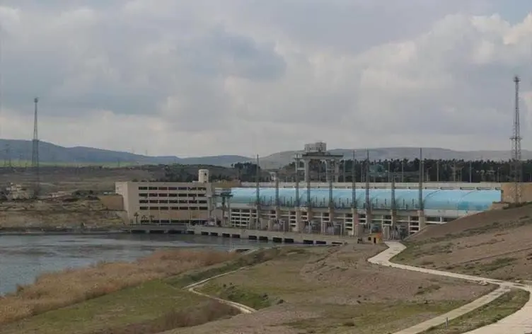 هەسەدە: بەهۆی هێرشەکانی سەر بەندئاوی تشرین ٢٠ کەسی سڤیل گیانیان لەدەست داوە