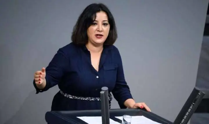 Almanya’da Kürt kadin milletvekiline irkçi saldiri!