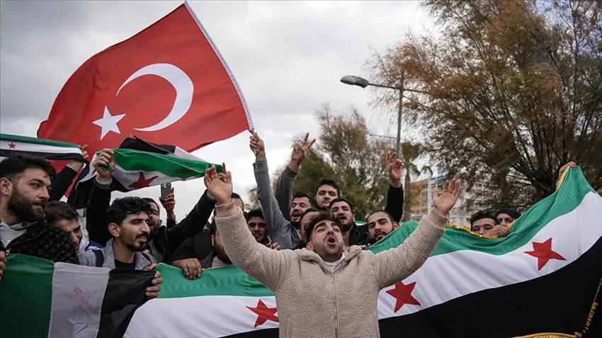 Rus uzmanlar degerlendirdi: Türkiye'yi Suriye'de neler bekliyor?