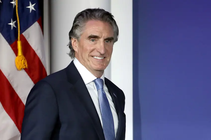 Trump’in Içisleri Bakani adayi Burgum, Senatodan onay aldi