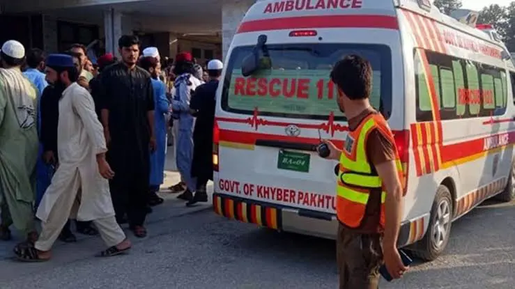 Pakistan’da bombali saldiri: 5 ölü!