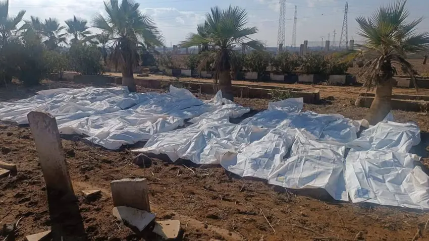 Li Der’aya Sûriyê 4 gorên komî hatin dîtin: 163 term hatin derxistin