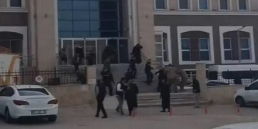 Sêwreg | Li ber dadgehê malbatên nelihev pev çûn