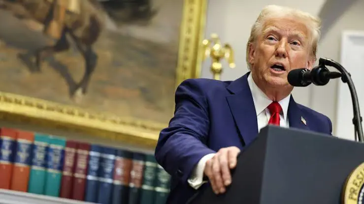 Trump: "Gazze'yi satin almaya ve sahiplenmeye kararliyim"