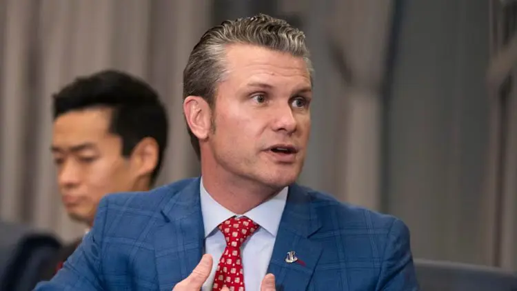 Wezîrê Parastinê yê Amerîkayê ji bo civîna NATO û ya Ûkraynayê hat Ewropayê