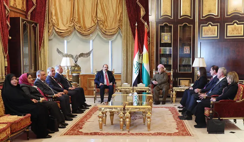 سەرۆك بارزانی پێشوازی لە شاندێکی ئەنجوومەنی نوێنەرانی عێراق کرد