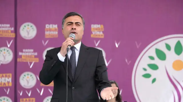 Van’a kayyım atandı! DEM Parti’den ilk açıklama! 