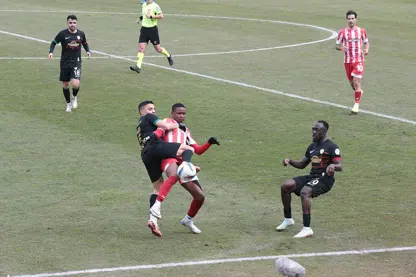 9 kişi kalan Amedspor, Bolu'dan puanla döndü