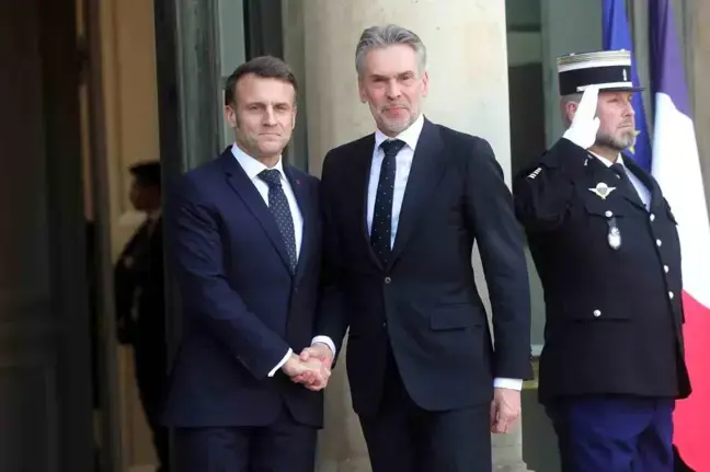 Zîrwa YEyê ya di bin serperestiya Macron de qediya