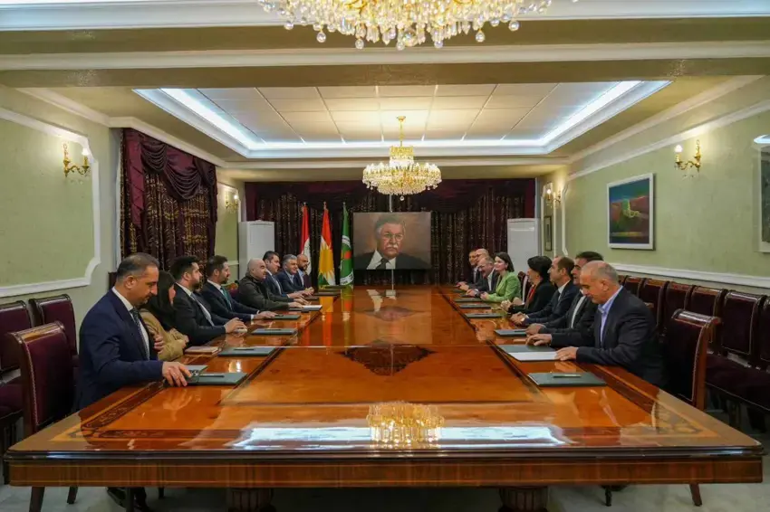 Civîna Sanda Îmraliyê û YNKê dest pê kir