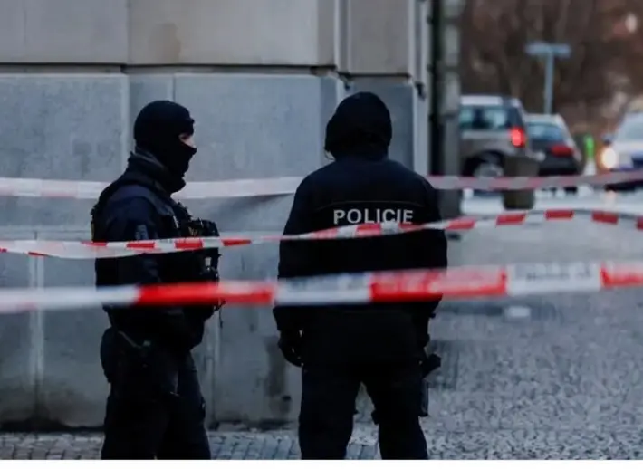 Li Komara Çekê 2 jin hatin kêrkirin