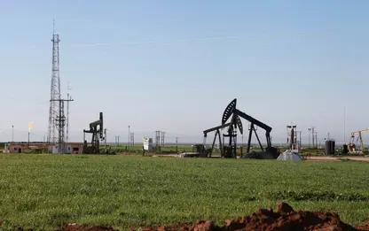 Rêveberiya Rojava firotina gaz û petrolê bo hikûmeta Sûriyê da destpêkirin: Rojane 15 hezar bermîl