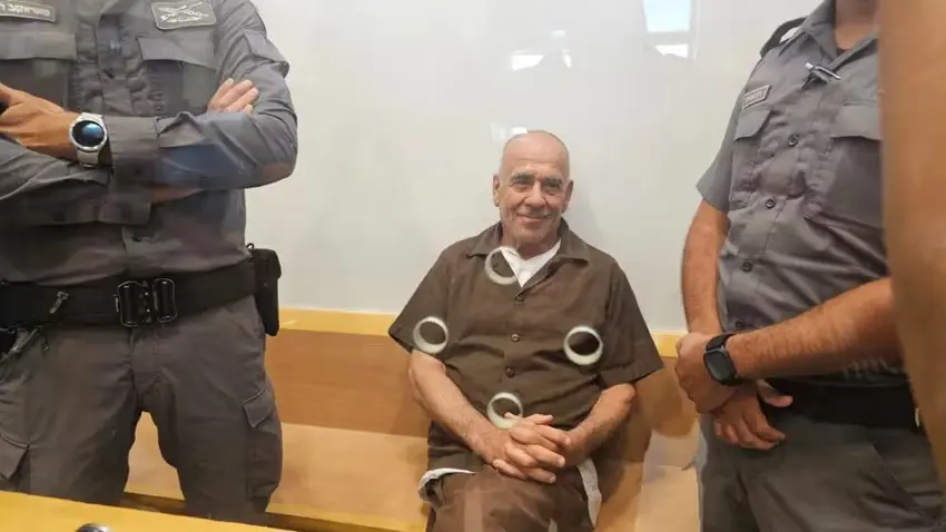 ئەو هاووڵاتییەی ئیسرائیلی بە تۆمەتی سیخوڕیکردن بۆ کۆماری ئیسلامی دەست بەسەرکرابوو بە ١٢ ساڵ زیندان مەحکووم کرا