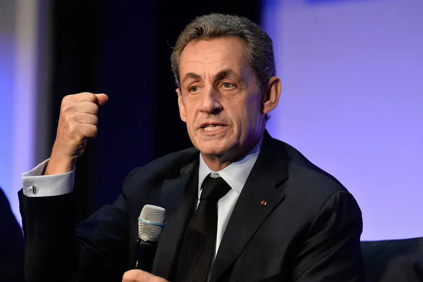 Cezayê hepsa malê dan Sarkozy