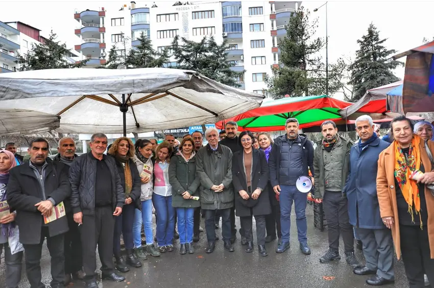 Diyarbakir’da bugün özgürlük ve baris mitingi düzenleniyor