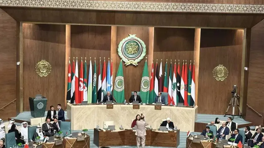 Komkara Erebî biryara civîneke lezgîn da!