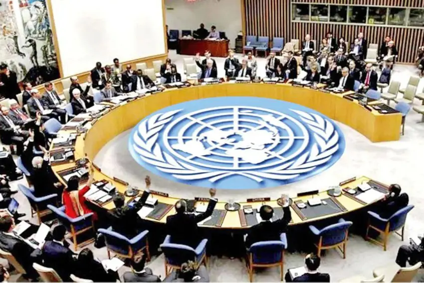 هۆشداری بەریتانیا بۆ گەڕاندنەوەی هەموو گەمارۆوەکان بۆ سەر ئێران