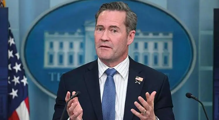 Waltz: Ukrayna ihtilafinin çözümü, Kiev'in bazi topraklardan feragat etmesini gerektirecek!