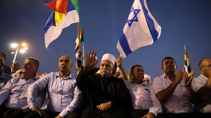 Israil’den Dürzileri korumak için orduya talimat