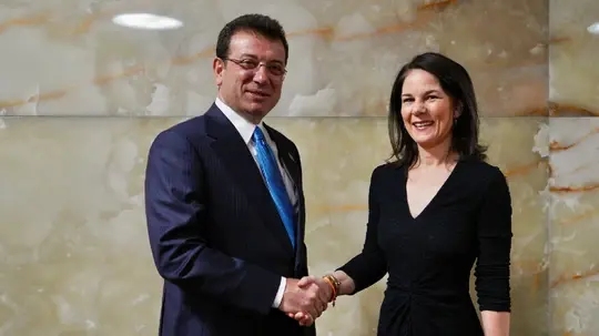 Almanya: Gözalti demokrasiye vurulmus agri bir darbe!