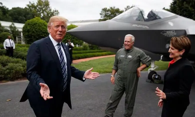 Dilê Trump heye ku balafirên F-35 bifrose Tirkiyê