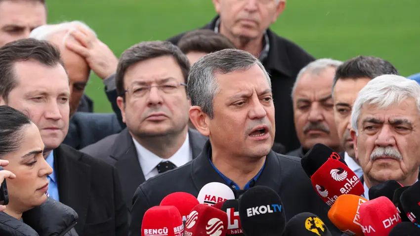 Özel'den Imamoglu'na ziyaret: "Türkiye'ye yasatilan bu durumdan"