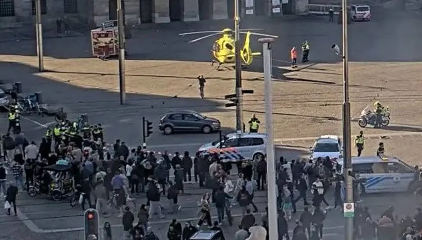 Holenda | Li Amsterdamê êrîsa bi kêrê: 5 birîndar