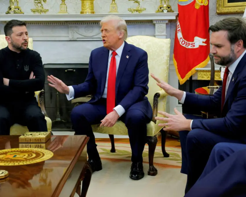 ئەمریکا هاوکارییە سەربازییەکانی بۆ ئۆکراین ڕاگرت