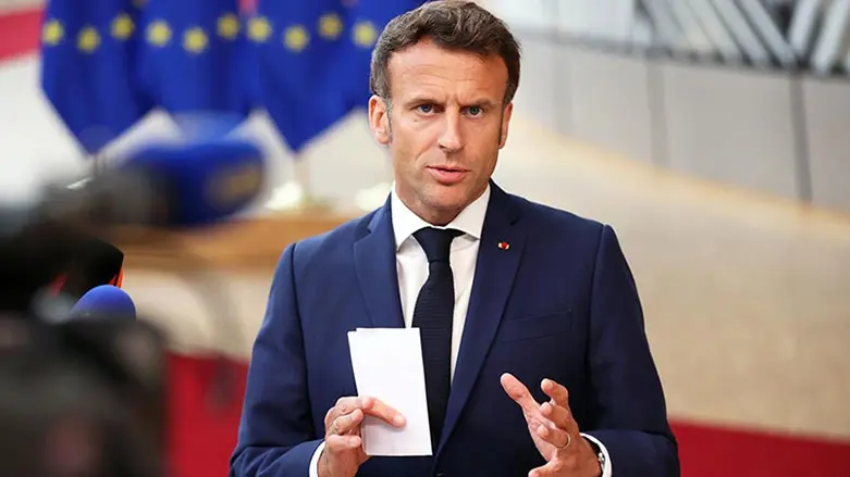 Macron: Rusya, Fransa ve Avrupa için bir tehdit!
