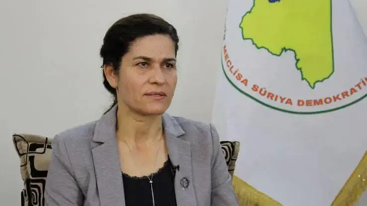 Îlham Ehmed: Me bi Tirkiyê re hevdîtin kir, ev hê destpêk e…