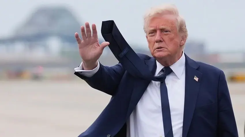 CNN anketi: ABD’liler Trump’tan memnun değil! 