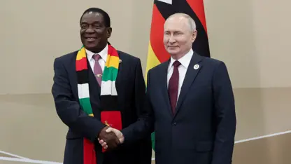 Putin, Zimbabve Devlet Başkanı Mnangagwa ile Kremlin'de bir araya geldi