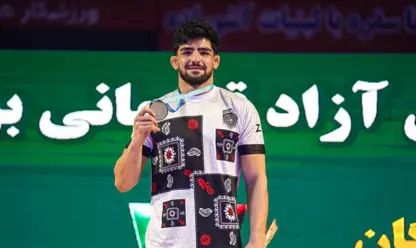گەنجێکی کورد بۆ سێهەمین جار لەم کێبڕکێیانەدا نیشانی زێڕینی مسۆگەر کرد.