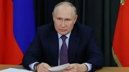 Putin, İstanbul görüşmeleri öncesi Rus yetkililerle toplantı yaptı