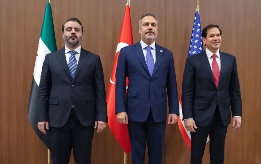 /haberresimleri/2025516/suriye-den-abd-ve-turkiye-ye-tesekkur-mesajiheadLine.webp