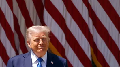 Trump'tan İran kararı: Onlardan petrol satın alan her ülke ve şahsa…