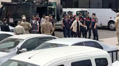Dadgehê di doza kuştina bav û kur de 4 kesan girt û çand zîndanê