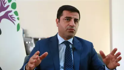 Demirtaş’ın ‘Cumhurbaşkanına hakaret’ davası ertelendi