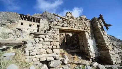 Li Dêrsimê geştiyarê derket kelehê ji kelehê ket jêr û can da