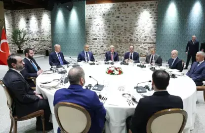 Mijarên hevdîtina Ahmed Şara û Tayip Erdoğan aşkera bûn