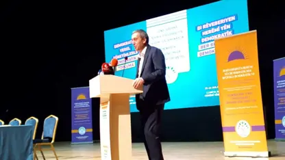 Bakirhan li Diyarbekirê axivî: Divê yasayên pêwîst bên derxistin