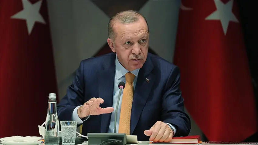 AKP Kulisi: Erdoğan 'O ismi' uyardı!
