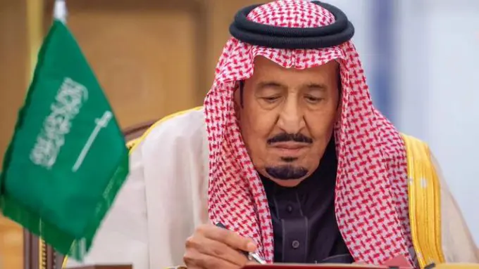 Reuters: Qral Salman Xamineyî hişyar kir