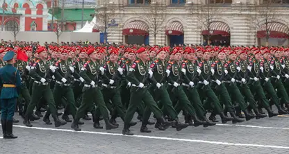 Binlerce asker ve tank… Moskova sokaklarında büyük hazırlık