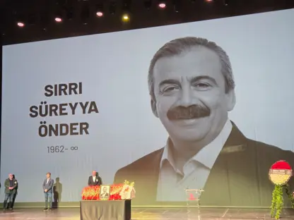 Sırrı Süreyya Önder son yolculuğuna uğurlanıyor… 