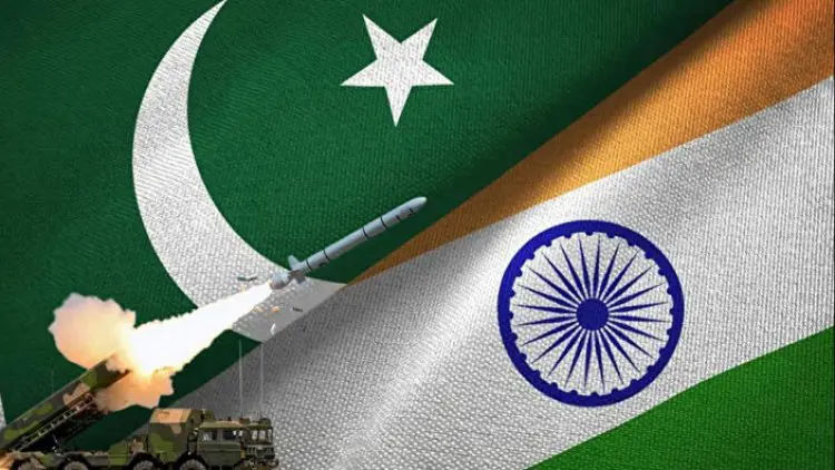 ‘O’ ülkeden Pakistan'a füze saldırısı!